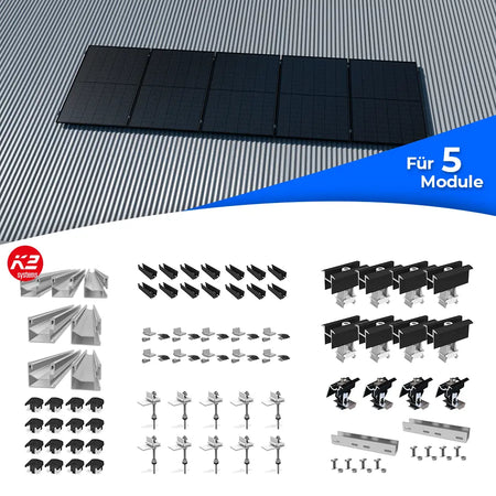 K2 Systems Welldach-Montageset für 5 Solarmodule – Umfassendes Befestigungsset für Photovoltaikanlagen auf Wellblechdächern. Enthält Aluminium-Montageschienen, Mittel- und Endklemmen, Stockschrauben mit Halteplatten, Dachadapter, Abdeckkappen und weiteres Montagematerial zur horizontalen Montage von fünf PV-Modulen.